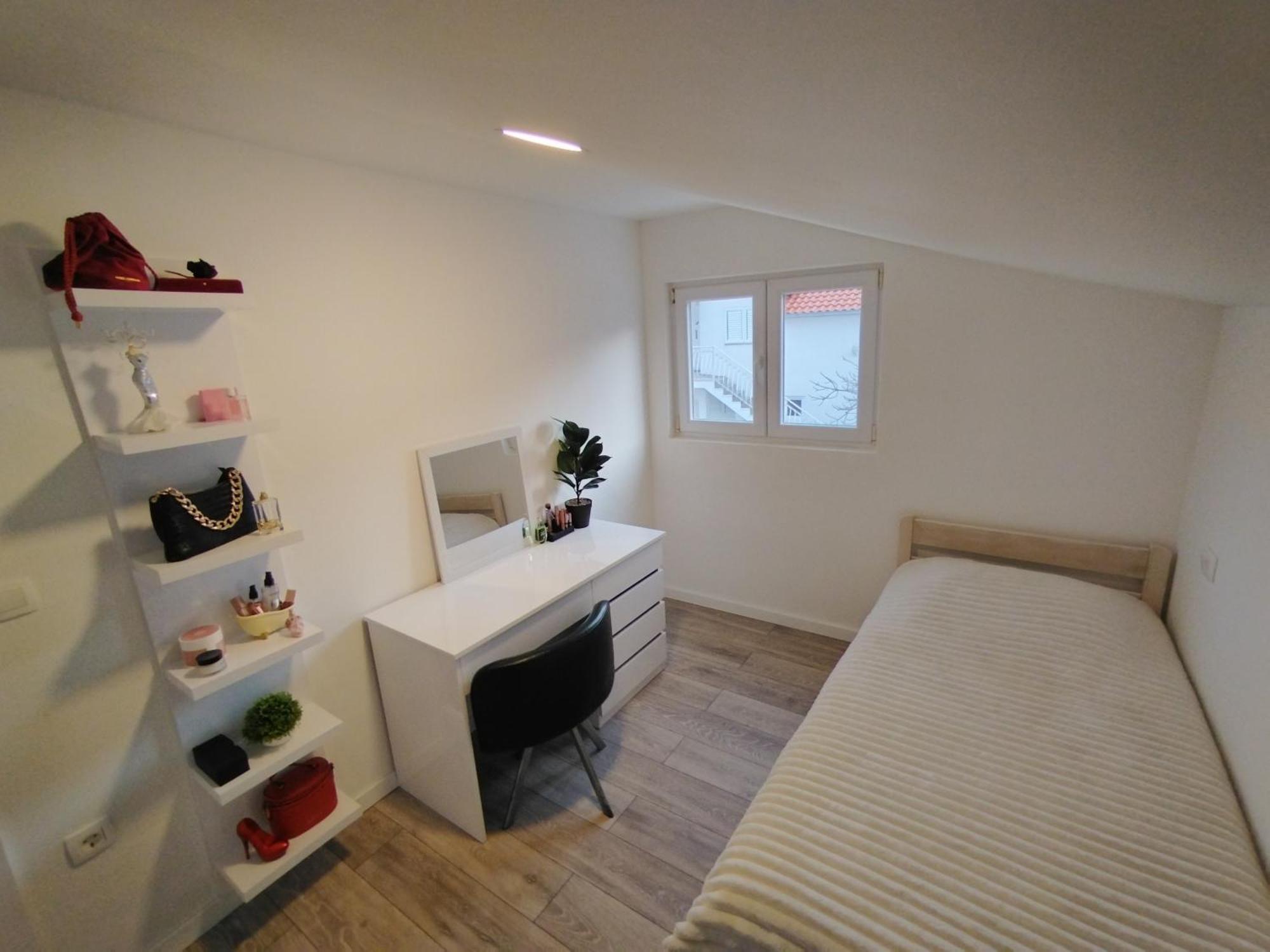 Apartments Paola Trogir Room photo